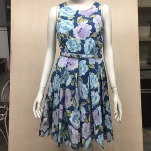 Very nice summer dress.